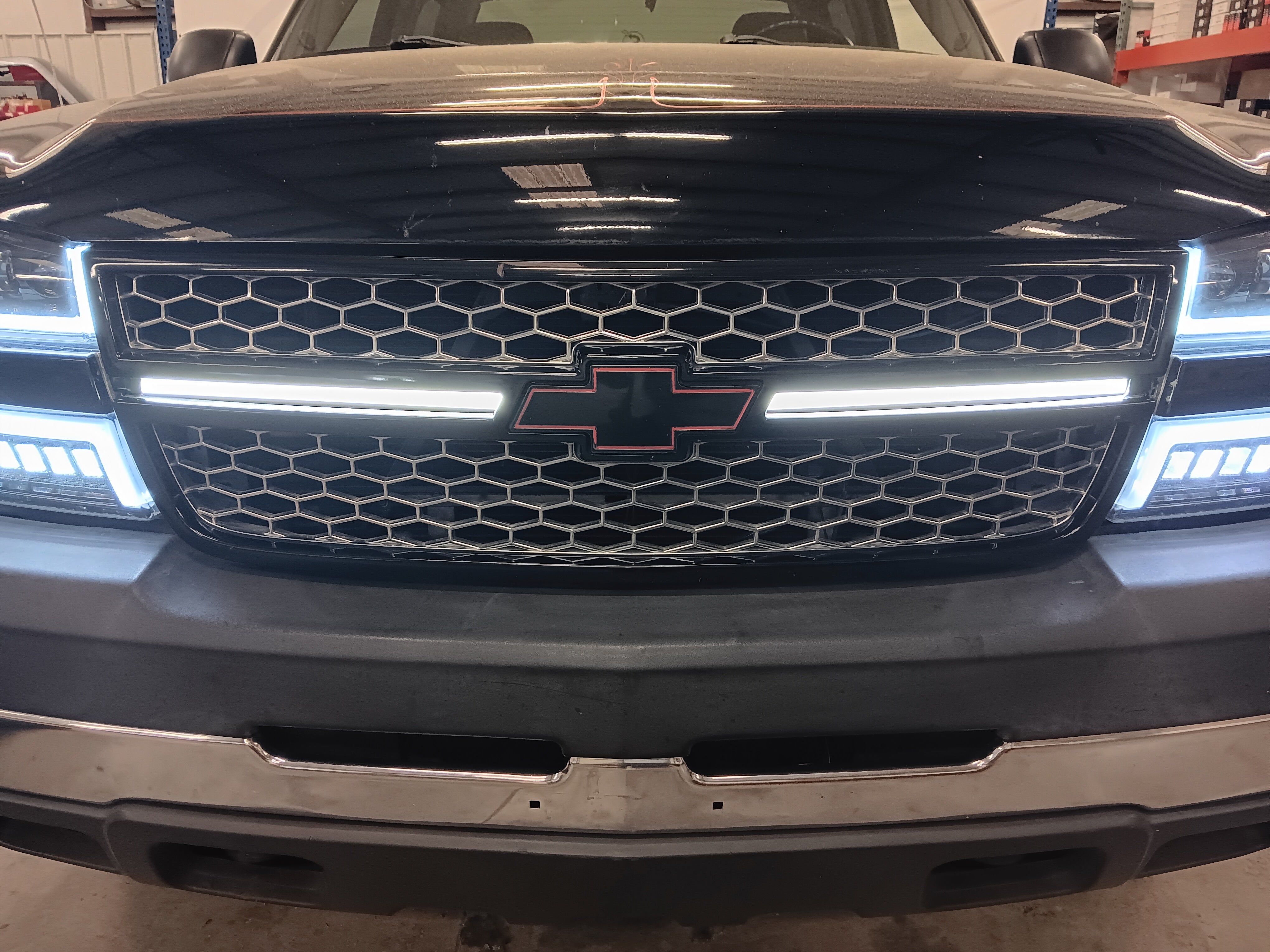 03-07 Chevrolet Silverado DRL Grille Light Bars Animated Startup/Sequential Turn