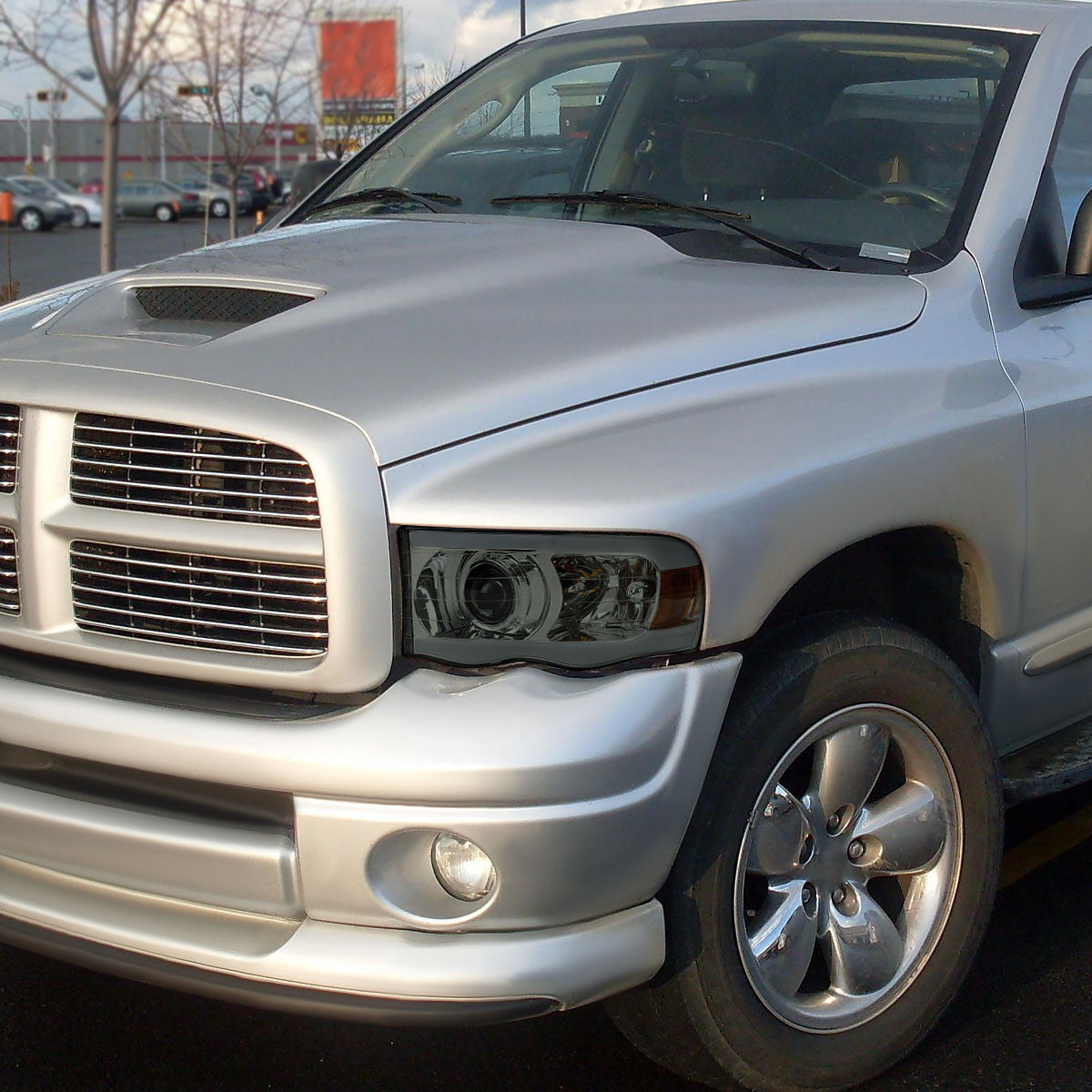 2002-2005 Dodge Ram 1500 / 2003-2005 Dodge Ram 2500 / 3500 LED Tube Projector Headlights (Chrome Housing/Smoked Lens)