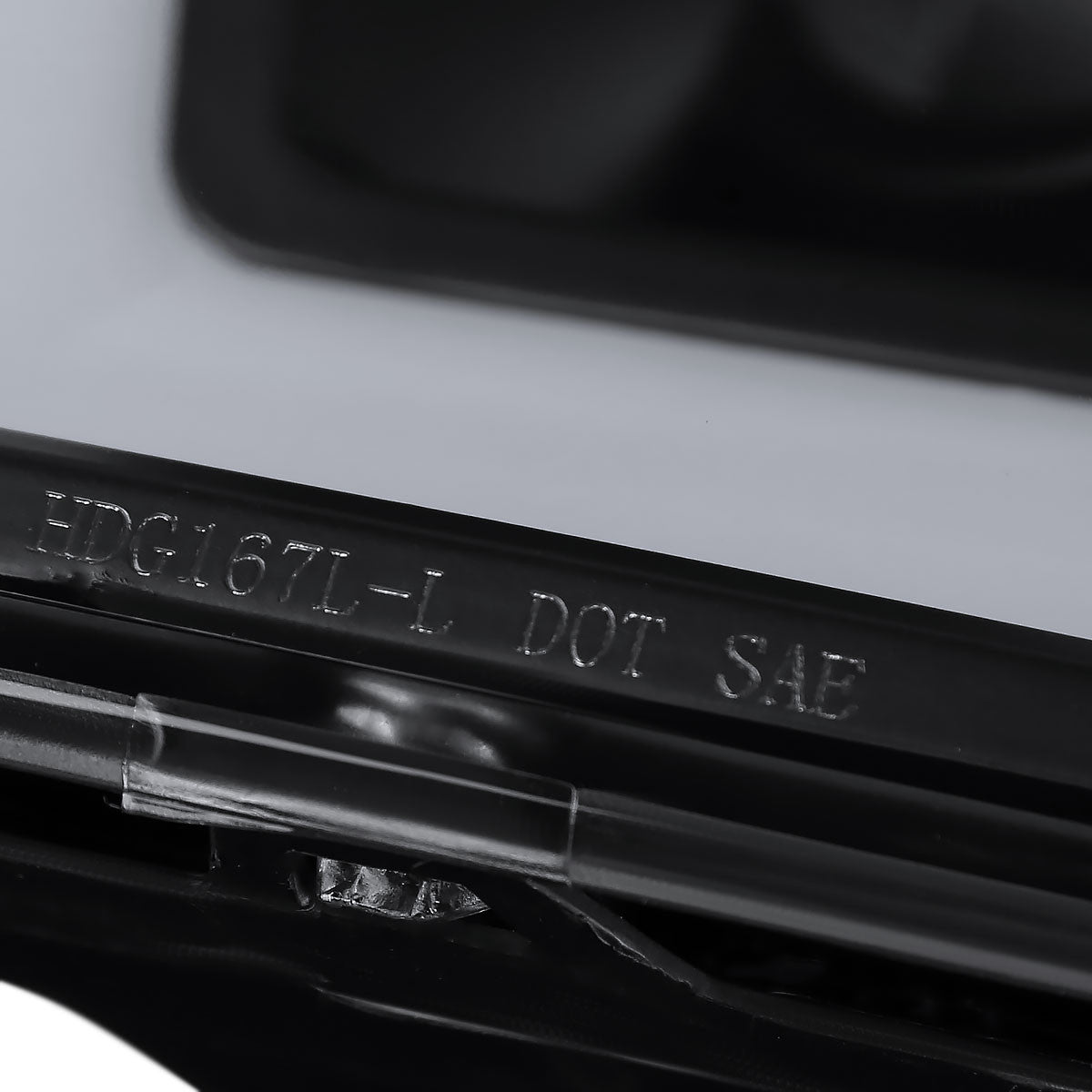 2009-2018 Dodge RAM 1500 / 2019-2021 RAM Classic/ 2010-2018 RAM 2500 3500 Switchback Sequential LED C-Bar Projector Headlights (Matte Black Housing/Clear Lens)