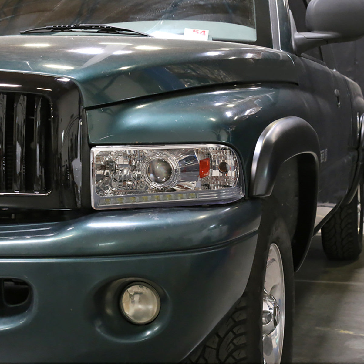 1994-2001 Dodge RAM 1500/ 1994-2002 RAM 2500 3500 Projector Headlights w/ SMD LED Light Strip (Chrome Housing/Clear Lens)