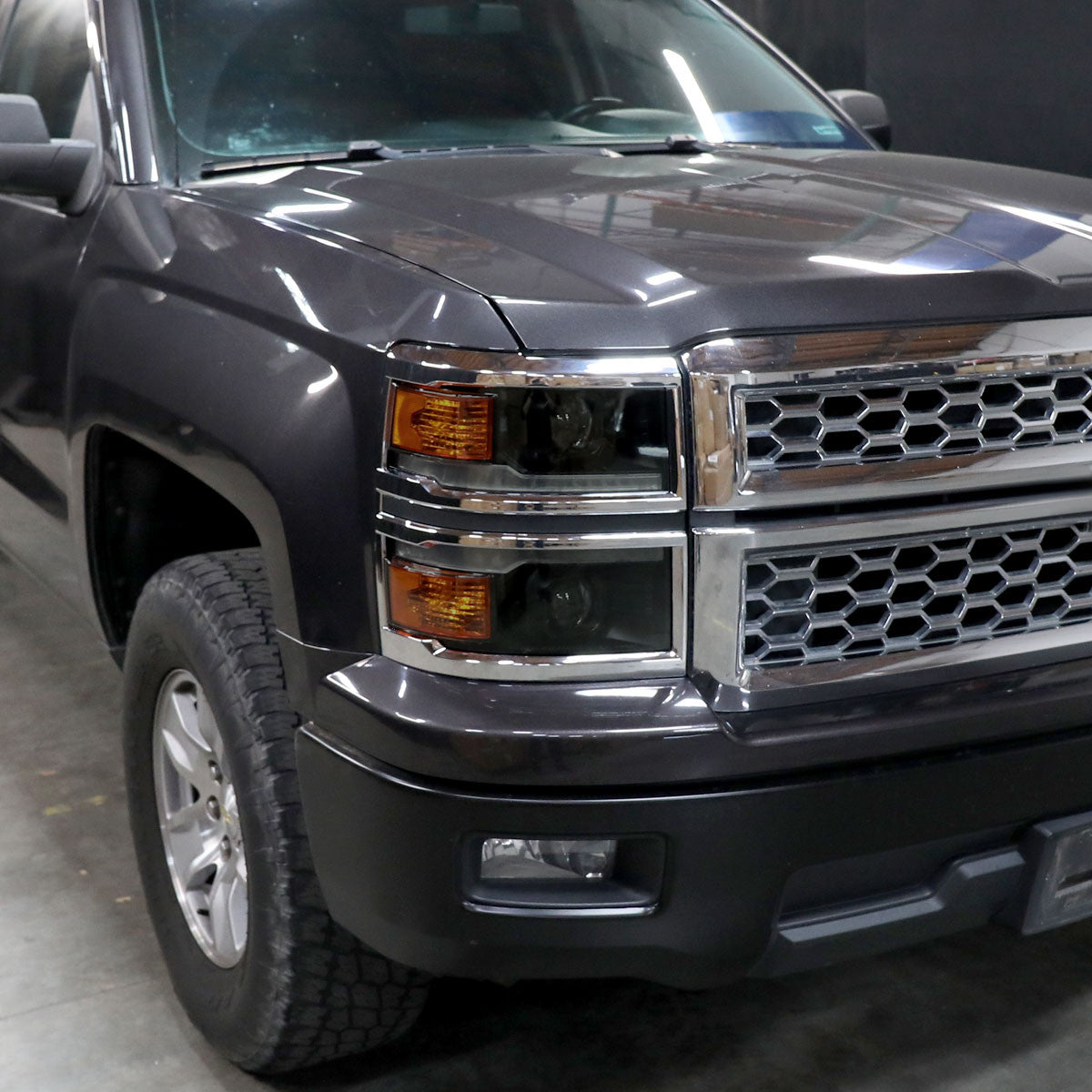 2014-2015 Chevrolet Silverado 1500 Animated/Switchback Sequential LED Bar Projector Headlights