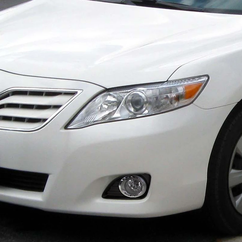 2010-2011 Toyota Camry LE/XLE/Base H11 Fog Lights Kit (Chrome Housing/Clear Lens)