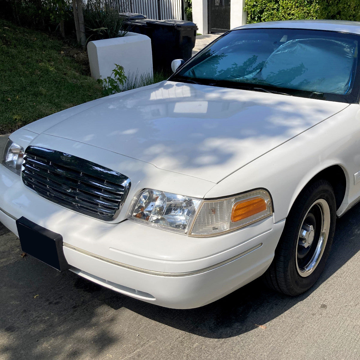 1998-2011 Ford Crown Victoria Factory Style Headlights (Chrome Housing/Clear Lens)