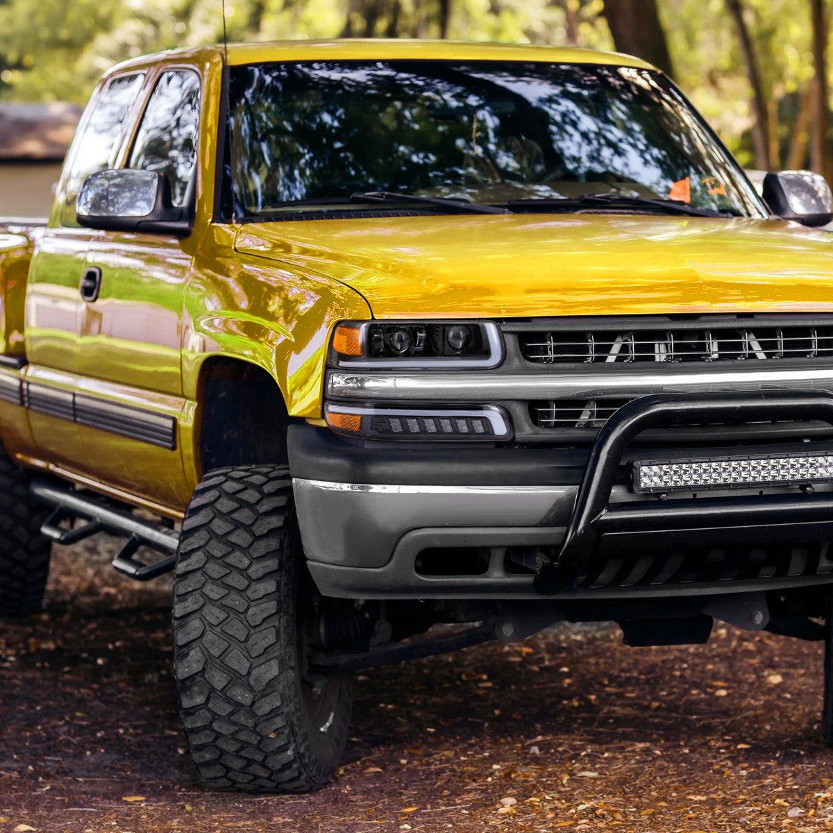 1999-2002 Chevrolet Silverado / 2000-2006 Tahoe / Suburban LED Projector DRL Headlights w/ Bumper Lights (Jet Black Housing/Clear Lens)