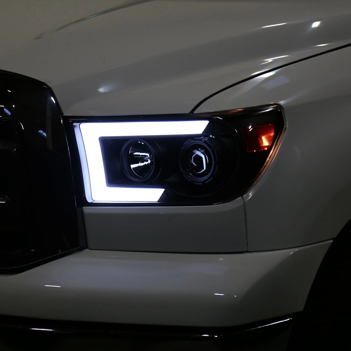 2007-2013 Toyota Tundra/ 2008-2017 Sequoia Switchback Sequential LED C-Bar Projector Headlights (Black Housing/Smoked Lens)