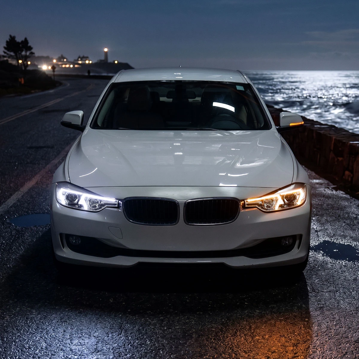 2012-2015 BMW F30 3 Series Sedan Projector Headlights w/ Switchback Sequential LED Turn Signal (Chrome Housing / Clear Lens)
