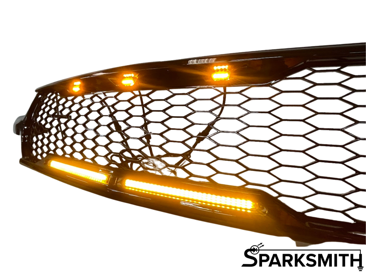 1999-2002 Chevrolet Silverado 1500/2000-2006 Tahoe/Suburban Glossy Black Mesh Grille w/ LED Lights