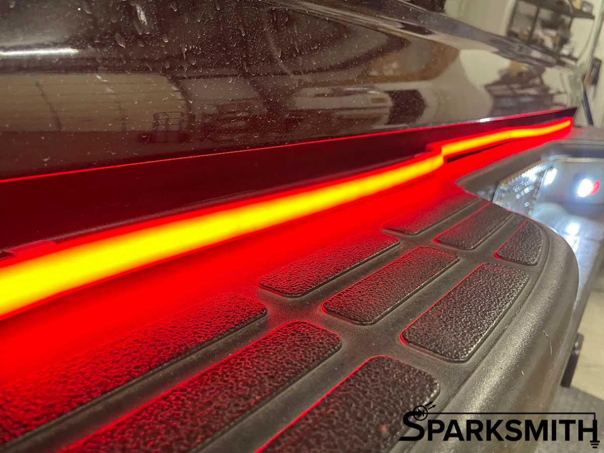 5-Function Tailgate Bar: User-Selectable Turn & Running Light Functions (w/ Remote!)