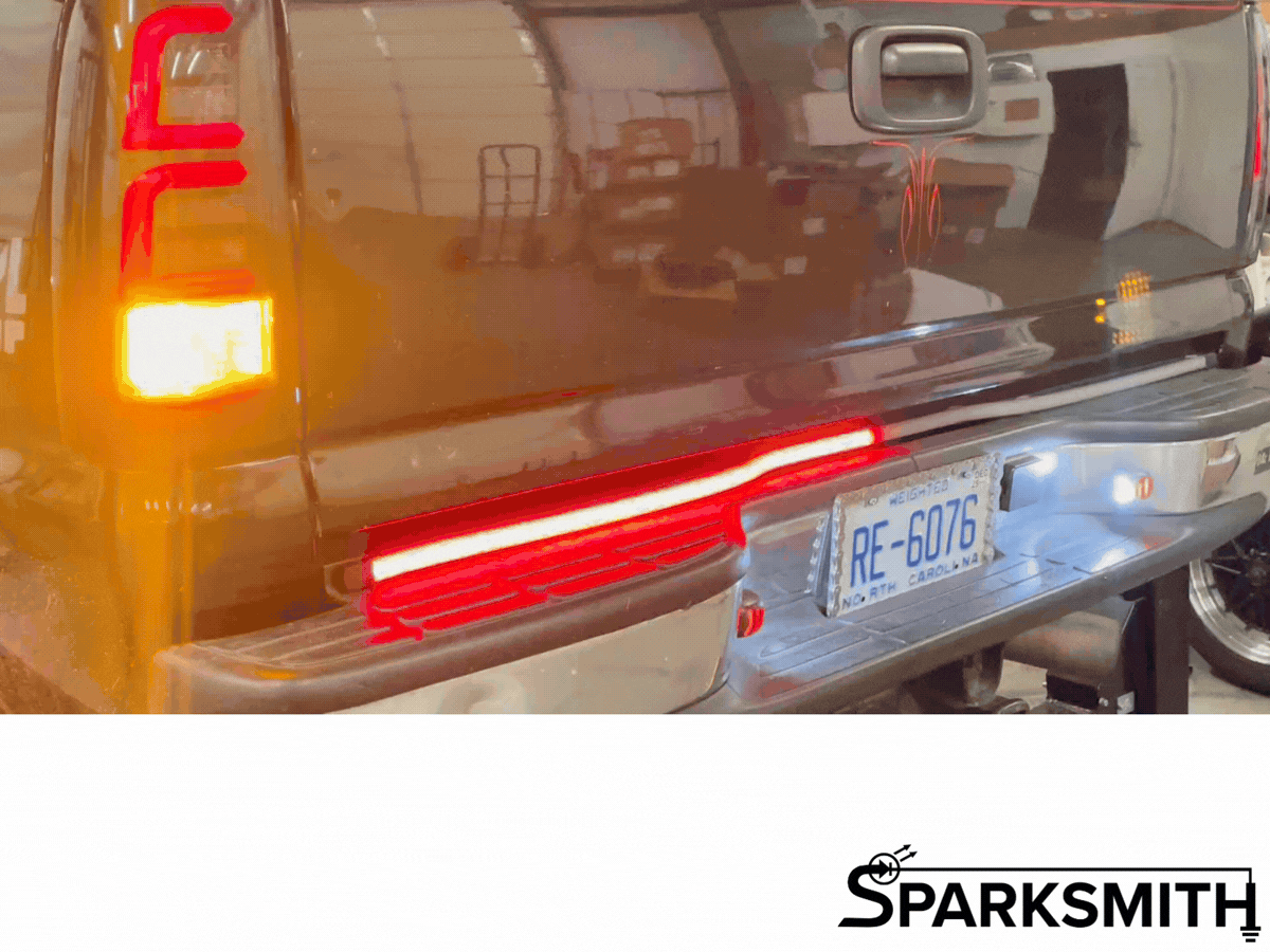 5-Function Tailgate Bar: User-Selectable Turn & Running Light Functions (w/ Remote!)